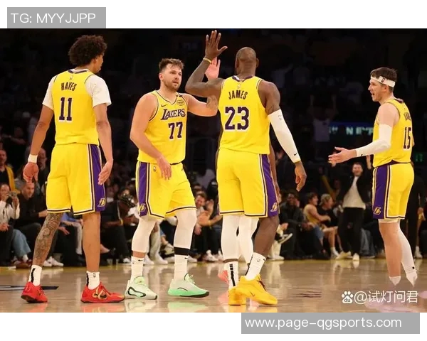 勇士轻松战胜湖人雷霆险胜火箭展现实力与紧张局势的微妙平衡