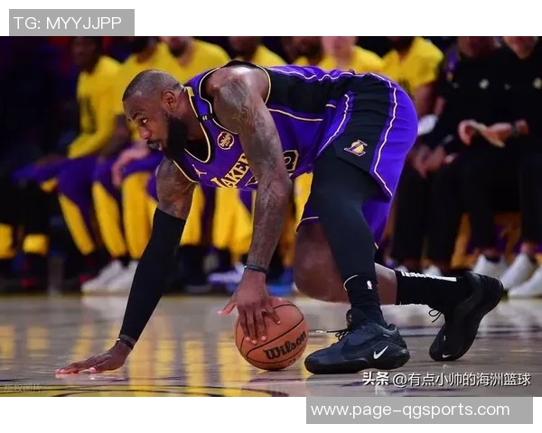 詹姆斯复出后场均上场时间引发争议湖记认为32到33分钟更为合理