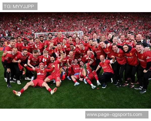 内维尔分析利物浦现状认为仍有机会争夺欧冠资格但难回巅峰状态